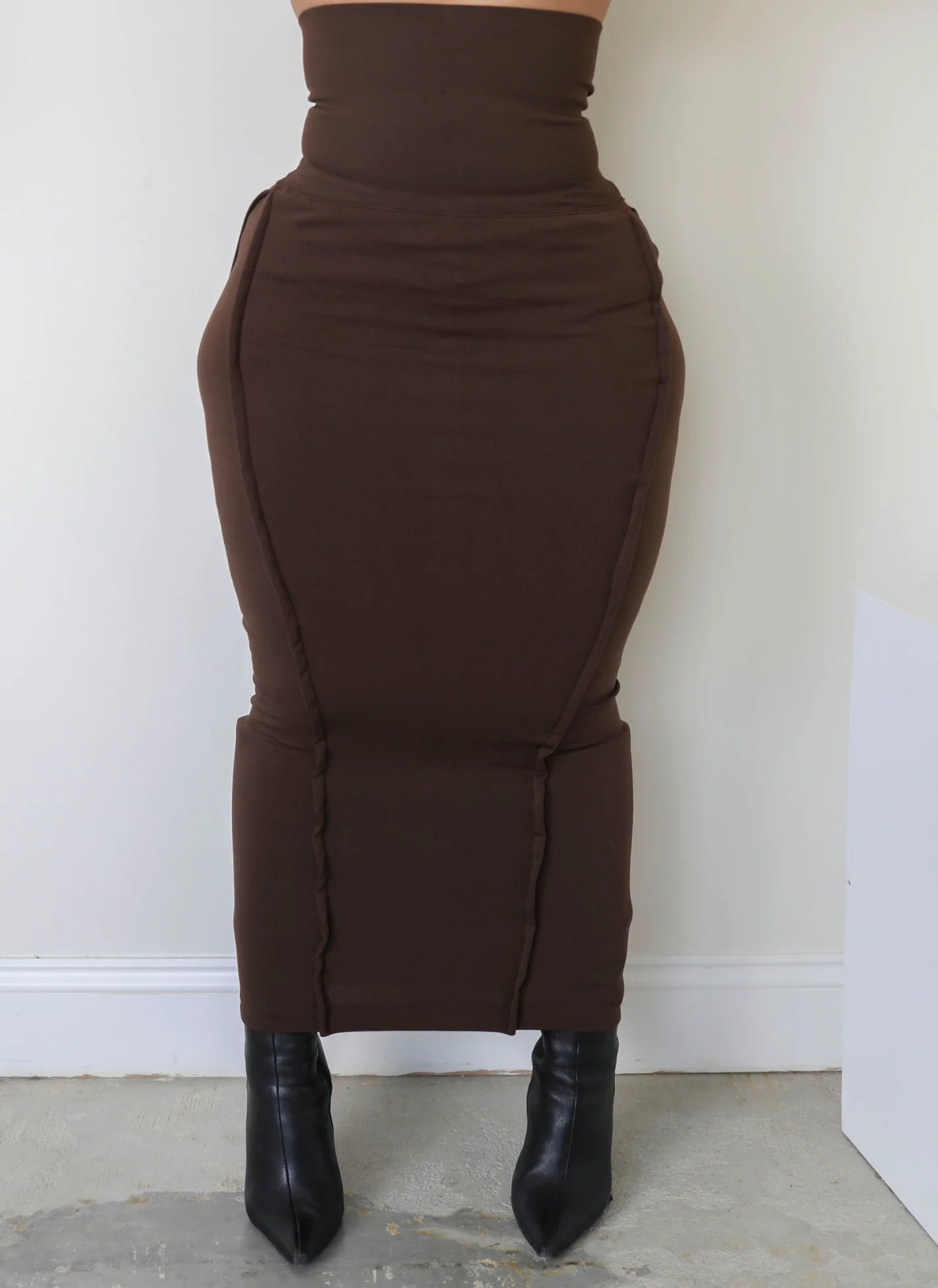 The Tummy Control Skirt in Chocolate